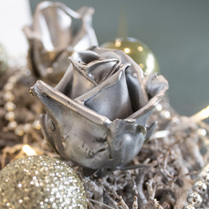 Silver coloured wax roses